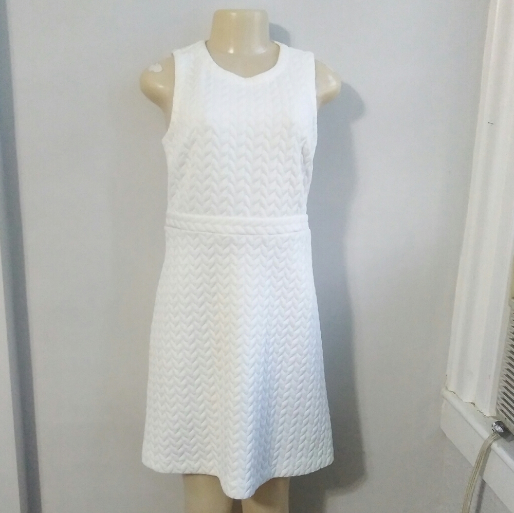Cream-Colored Quilted Loft Dress - Size 4P
